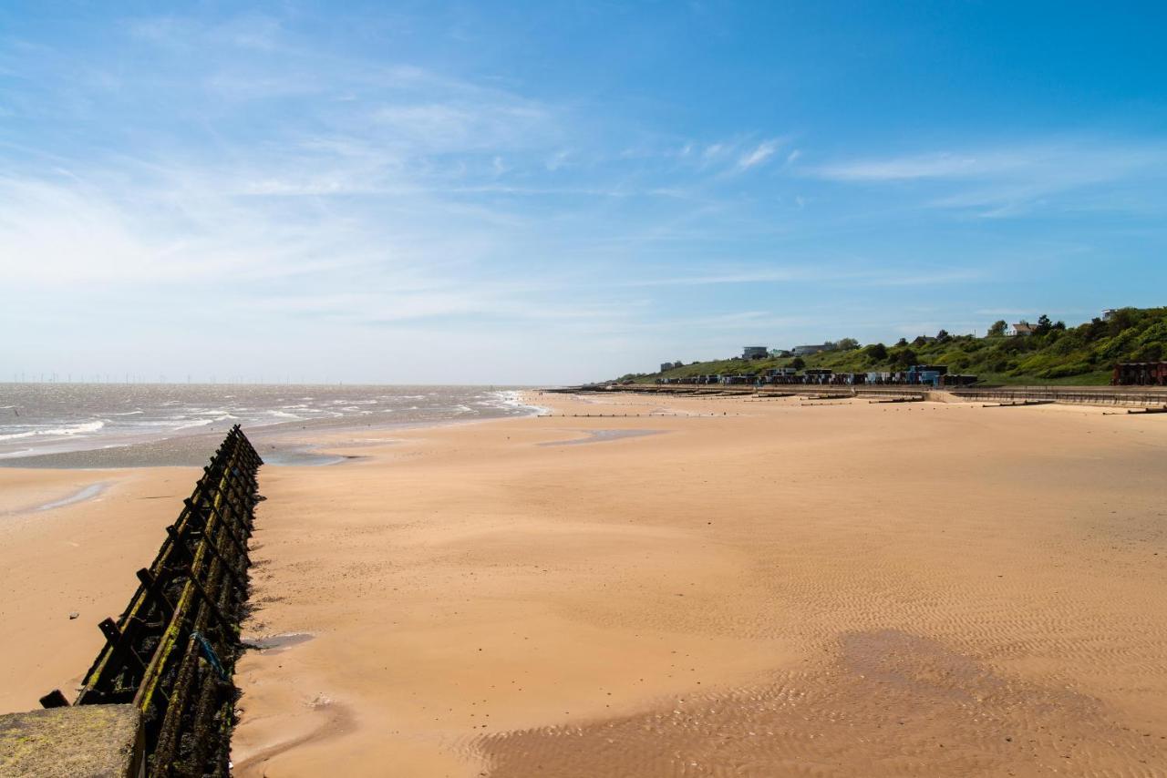 Caravan For Hire At St Osyth Beach Holiday Park In Essex Ref 28107Y Clacton-on-Sea Luaran gambar