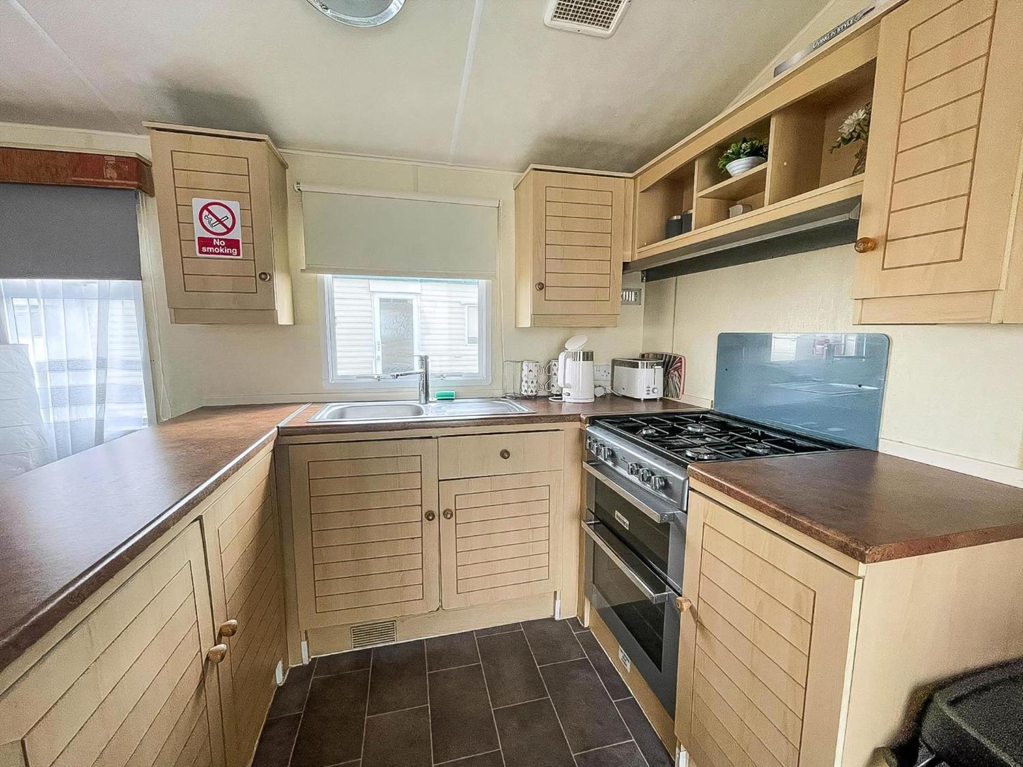 Caravan For Hire At St Osyth Beach Holiday Park In Essex Ref 28107Y Clacton-on-Sea Luaran gambar